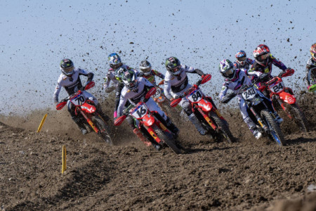 Tisková zpráva: Boj o titul se zostřuje, teď je na řadě MXGP České republiky 2026